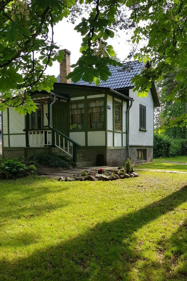 Mini-House With Garden In Jurmala Villa Esterno foto